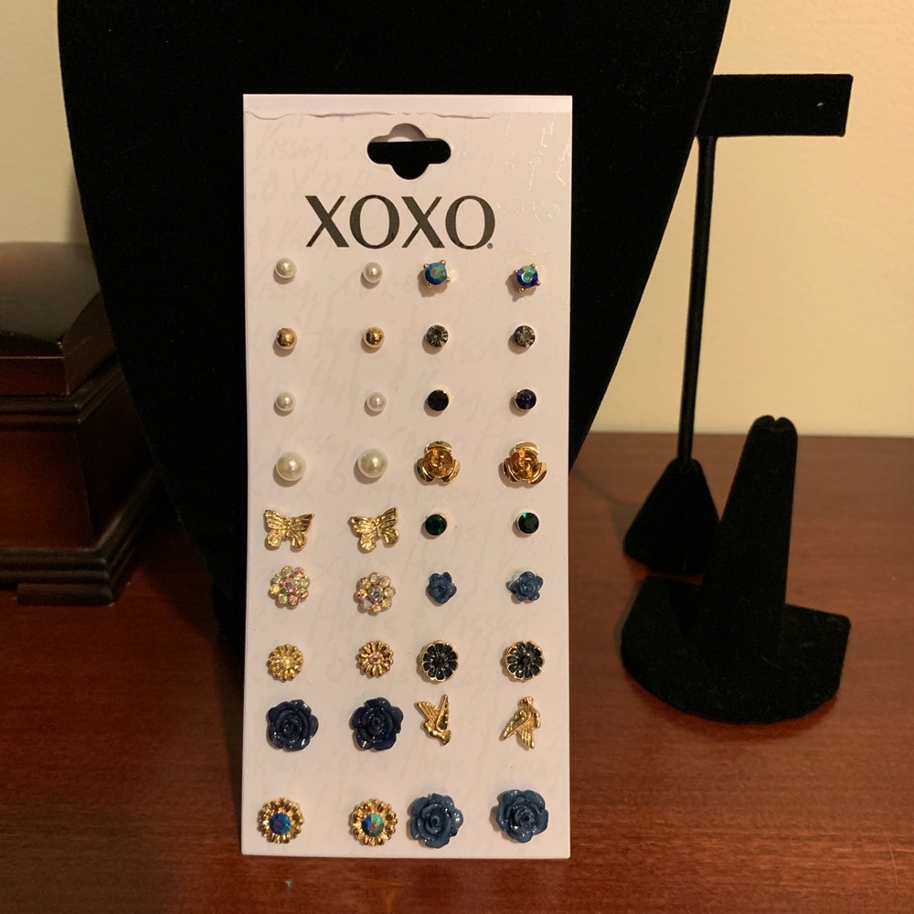 XOXO Earring Pack